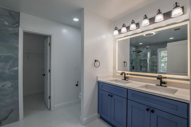 377 Dunagan Chase Drive, Lawrenceville, GA 30045