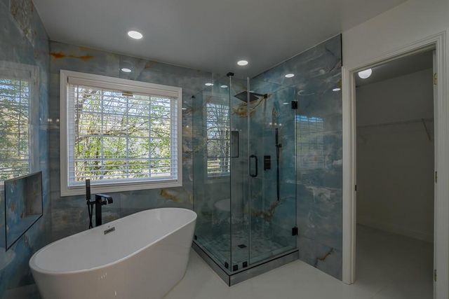 377 Dunagan Chase Drive, Lawrenceville, GA 30045