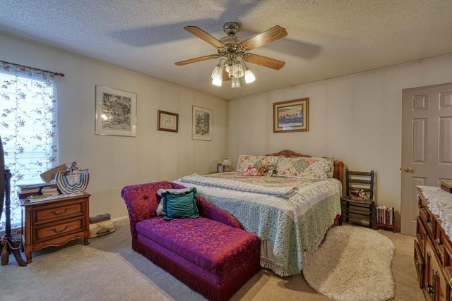 750 Goodjoin Road, Campobello, SC 29322