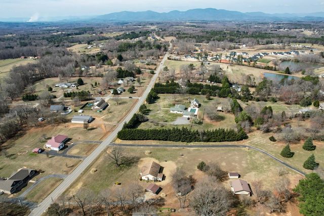 750 Goodjoin Road, Campobello, SC 29322