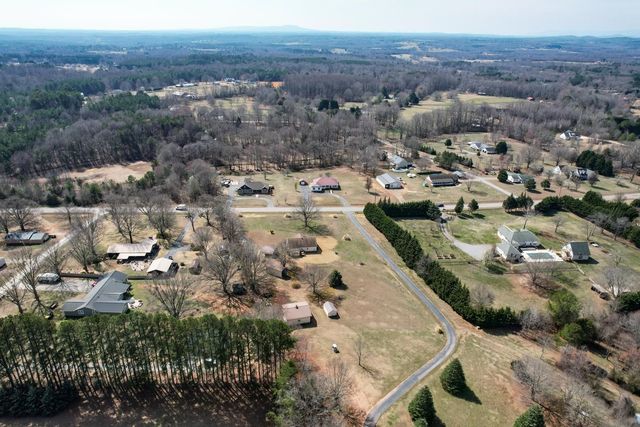 750 Goodjoin Road, Campobello, SC 29322