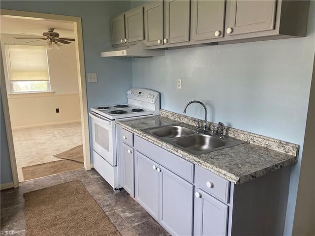 1632 Janke RD, Virginia Beach, VA 23455