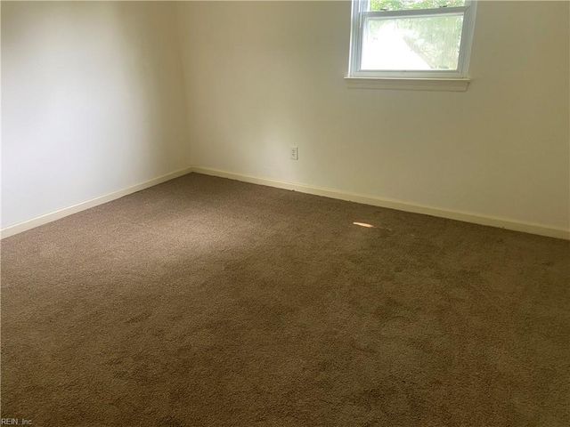 1632 Janke RD, Virginia Beach, VA 23455