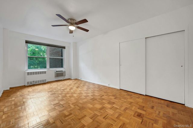 281 Garth Road C2H, Scarsdale, NY 10583