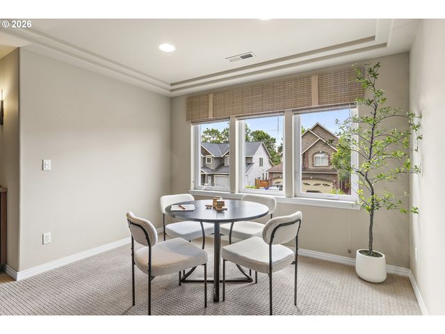 3088 N HOLLADAY Dr, Cornelius, OR 97113