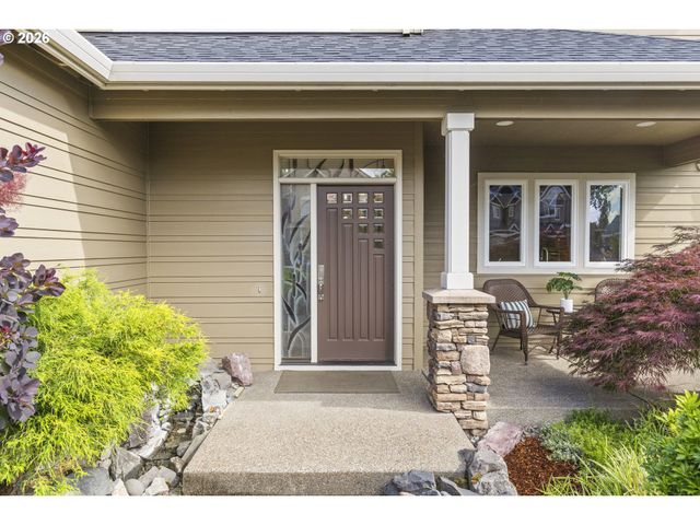 3088 N HOLLADAY Dr, Cornelius, OR 97113