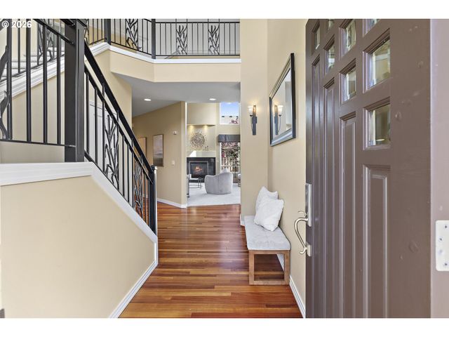 3088 N HOLLADAY Dr, Cornelius, OR 97113