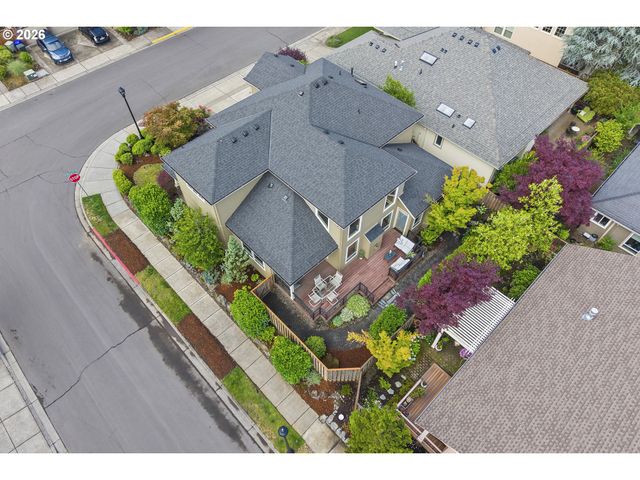 3088 N HOLLADAY Dr, Cornelius, OR 97113