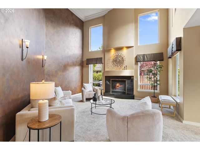 3088 N HOLLADAY Dr, Cornelius, OR 97113