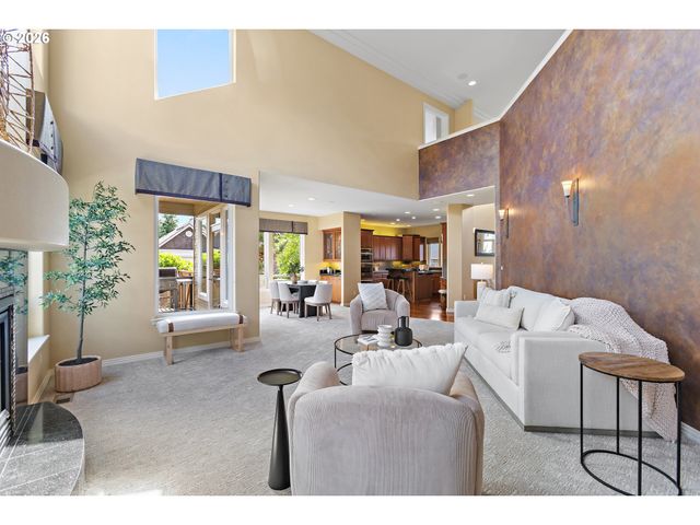 3088 N HOLLADAY Dr, Cornelius, OR 97113