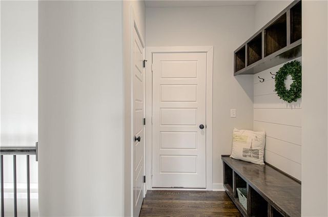 1027 Fir Lane, Liberty, MO 64068