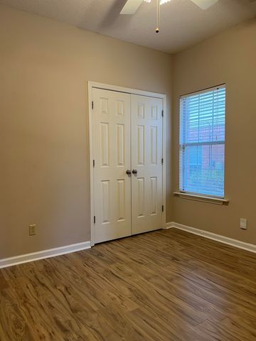 7875 BRADY CREEK CV, Memphis, TN 38016