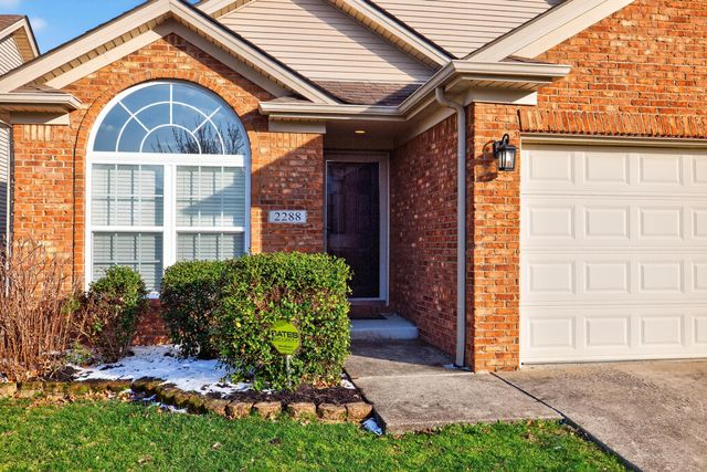 2288 Ice House Way, Lexington, KY 40509