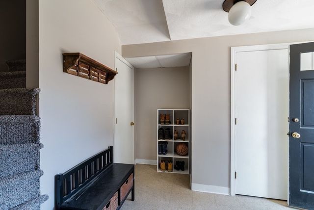 132 Grant St 132, Lexington, MA 02420