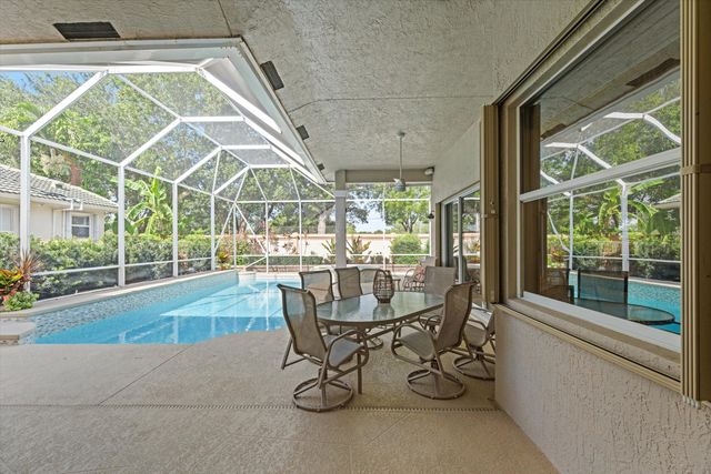 11849 Osprey Point Circle, Wellington, FL 33449