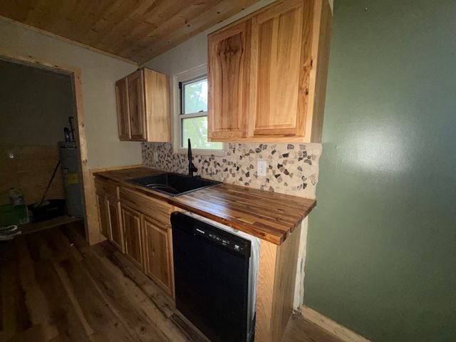 140 Redneck Rd, Ashland City, TN 37015