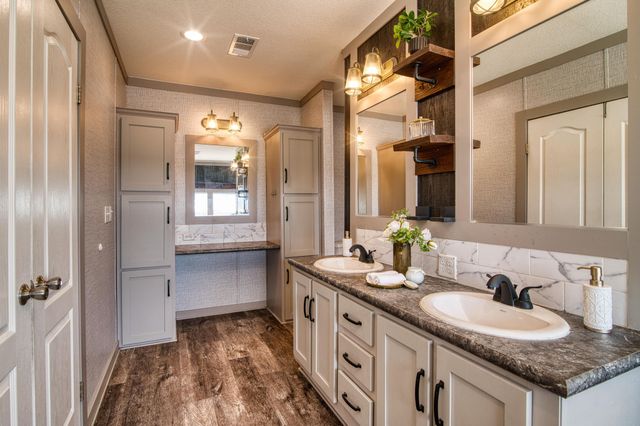 1721 Mesquite Valley Road, Mesquite, TX 75149