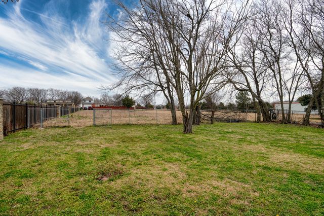 1721 Mesquite Valley Road, Mesquite, TX 75149