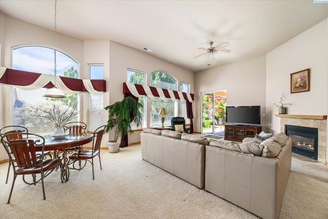 3610 S Johnson Street, Kennewick, WA 99337