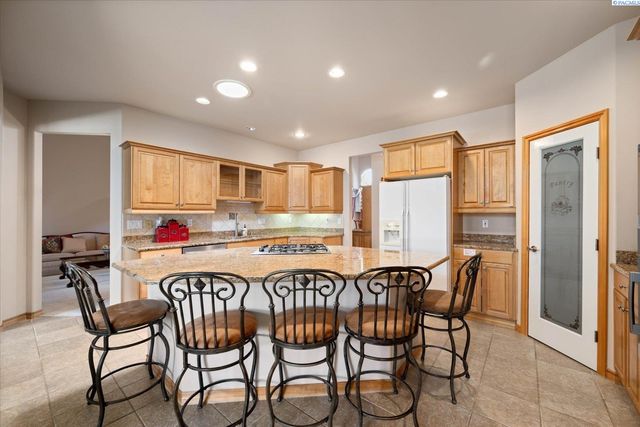 3610 S Johnson Street, Kennewick, WA 99337