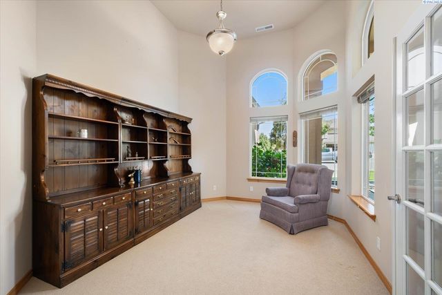 3610 S Johnson Street, Kennewick, WA 99337