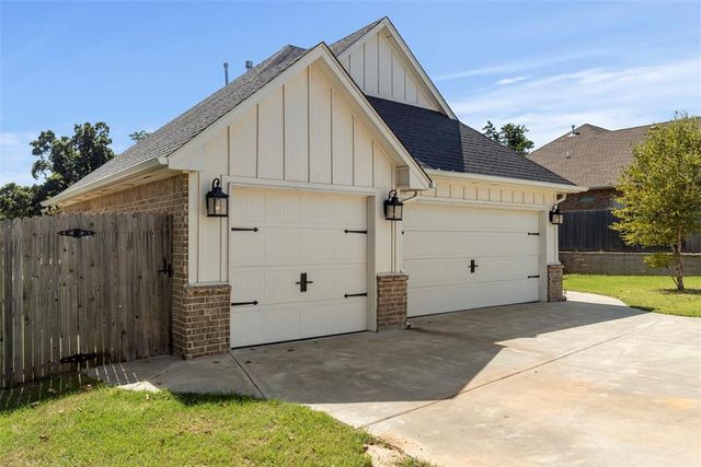 15174 Gray Fox Road, Choctaw, OK 73020