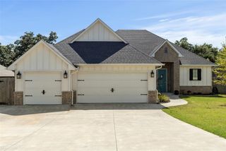 15174 Gray Fox Road, Choctaw, OK 73020