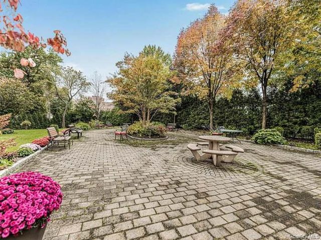 4 Fordham hill Oval 7H, Bronx, NY 10468
