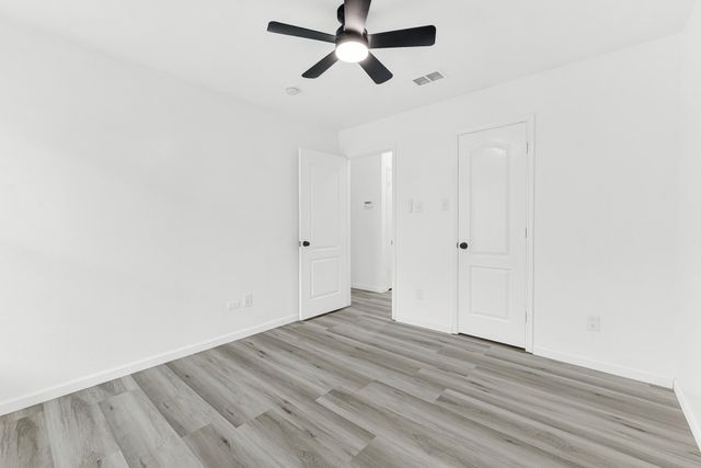 306 Lakefront Drive, Wylie, TX 75098