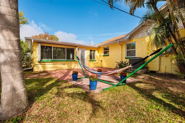 4804 29TH AVENUE S, Gulfport, FL 33711