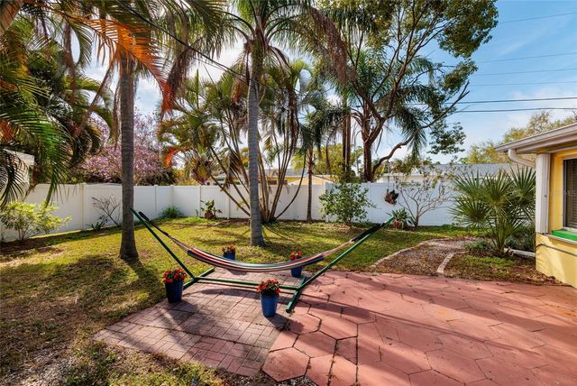 4804 29TH AVENUE S, Gulfport, FL 33711