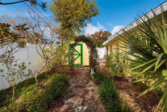 4804 29TH AVENUE S, Gulfport, FL 33711