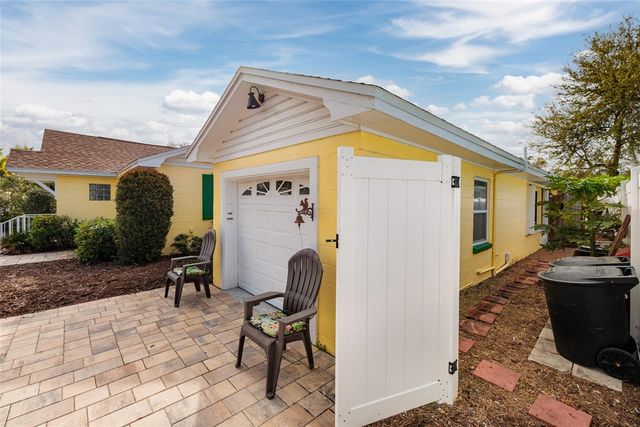 4804 29TH AVENUE S, Gulfport, FL 33711