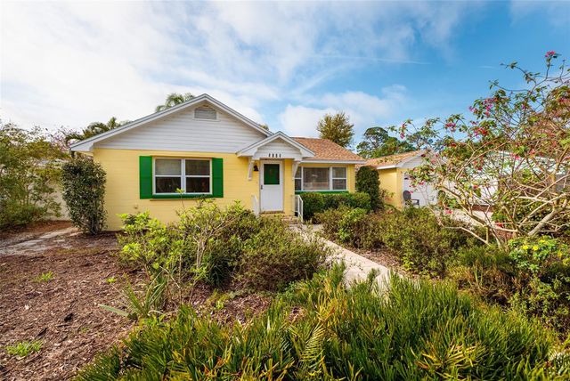 4804 29TH AVENUE S, Gulfport, FL 33711