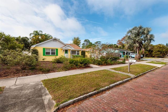 4804 29TH AVENUE S, Gulfport, FL 33711