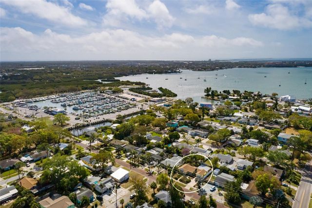 4804 29TH AVENUE S, Gulfport, FL 33711