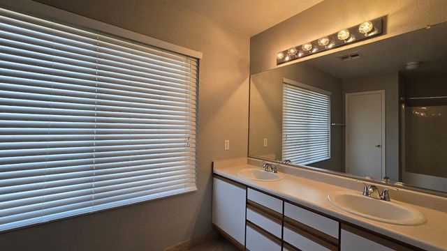 3936 S Nebraska Street, Chandler, AZ 85248