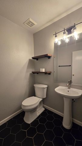 3936 S Nebraska Street, Chandler, AZ 85248