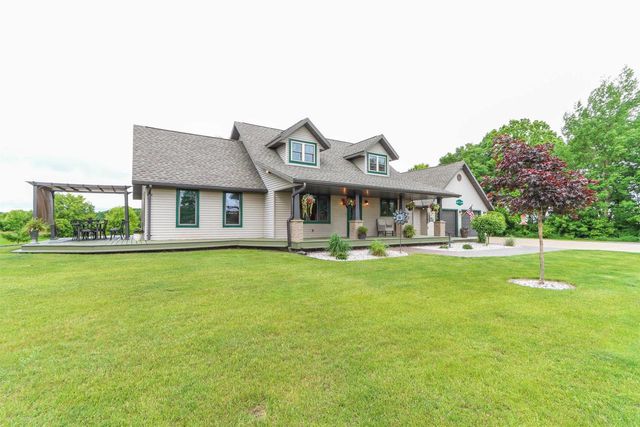 675 DIVINE WAY, Custer, WI 54423