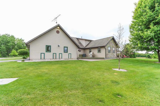 675 DIVINE WAY, Custer, WI 54423