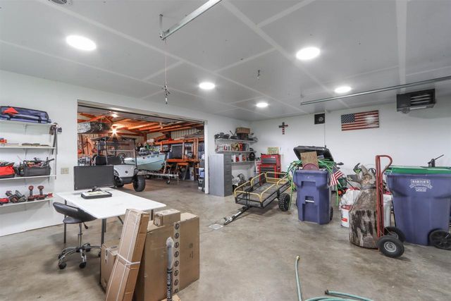 675 DIVINE WAY, Custer, WI 54423