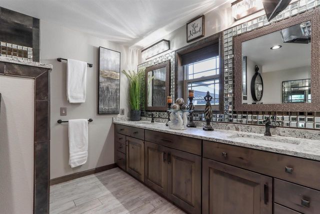 675 DIVINE WAY, Custer, WI 54423
