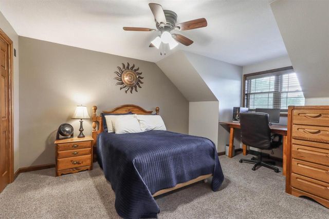 675 DIVINE WAY, Custer, WI 54423