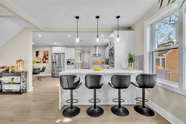 85 E Lake NE Drive, Atlanta, GA 30317