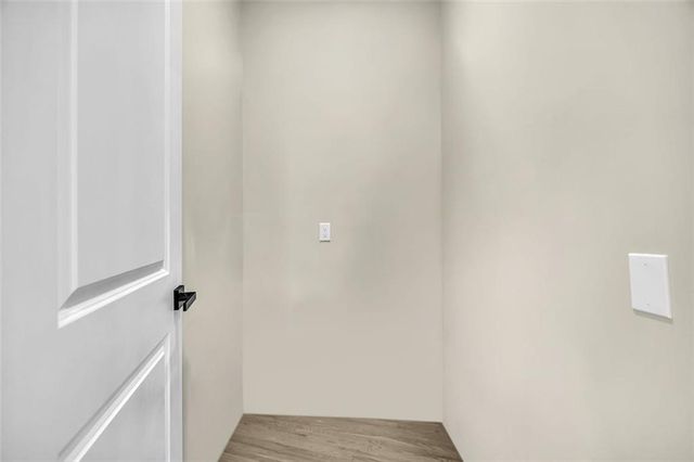 85 E Lake NE Drive, Atlanta, GA 30317