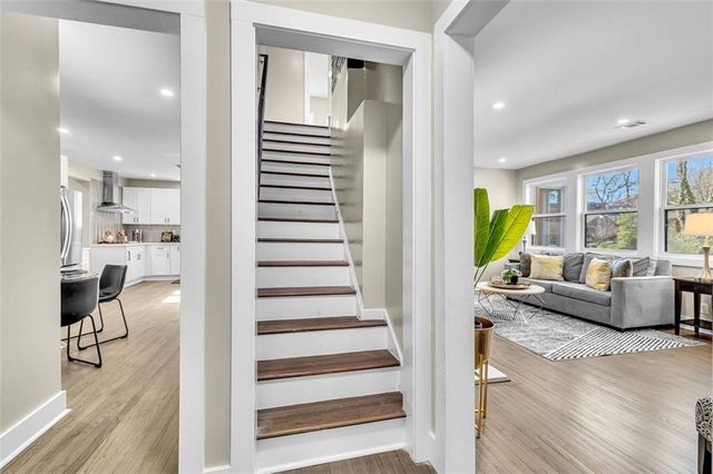 85 E Lake NE Drive, Atlanta, GA 30317