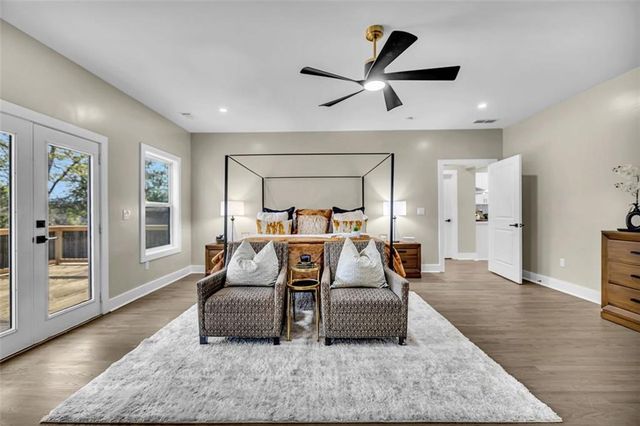 85 E Lake NE Drive, Atlanta, GA 30317