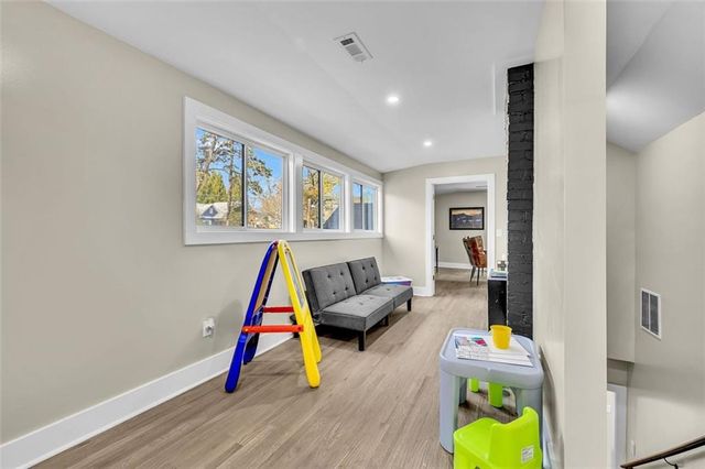 85 E Lake NE Drive, Atlanta, GA 30317