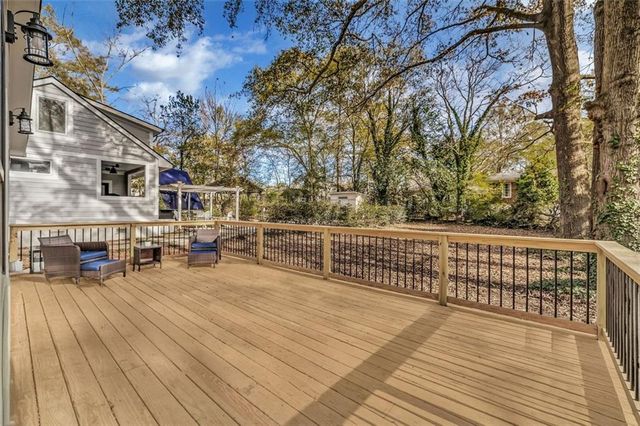 85 E Lake NE Drive, Atlanta, GA 30317