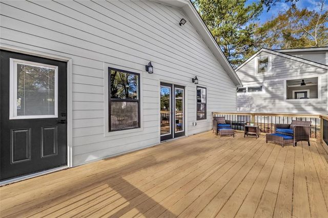 85 E Lake NE Drive, Atlanta, GA 30317